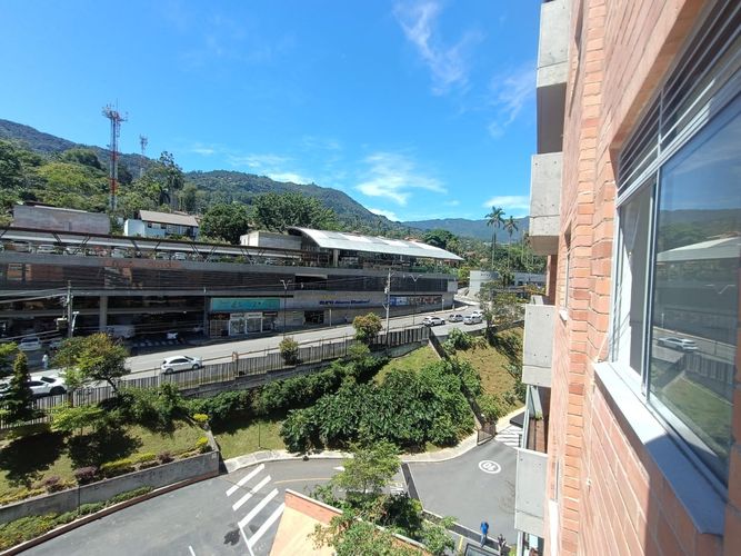 Apartamento en Arriendo en Loma del Esmeraldal, Envigado - Miniatura 14