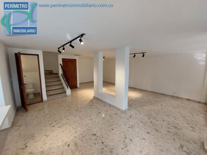 Casa en Arriendo en El Poblado, Medellín - Miniatura 2