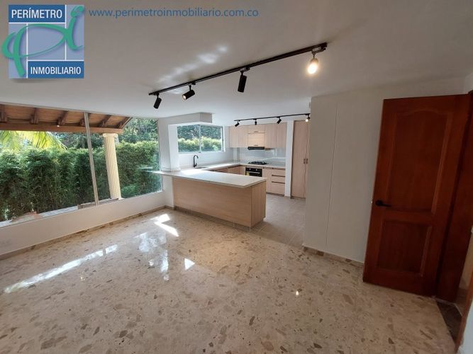 Casa en Arriendo en El Poblado, Medellín - Miniatura 4