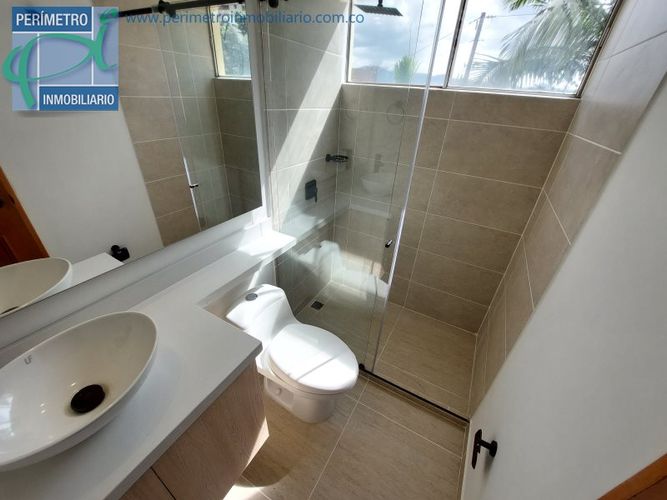 Casa en Arriendo en El Poblado, Medellín - Miniatura 15