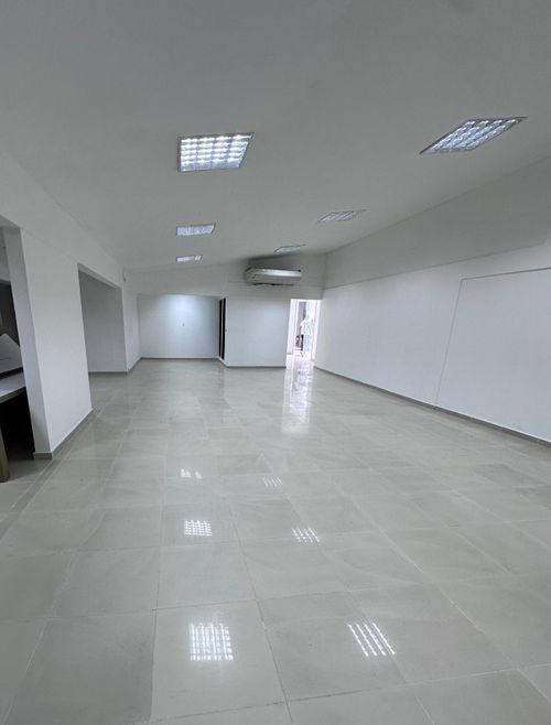 Oficina en Arriendo en Ciudad jardin, Cali - Imagen 1