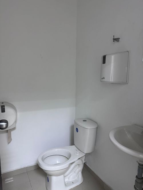 Oficina en Arriendo en Ciudad jardin, Cali - Miniatura 4