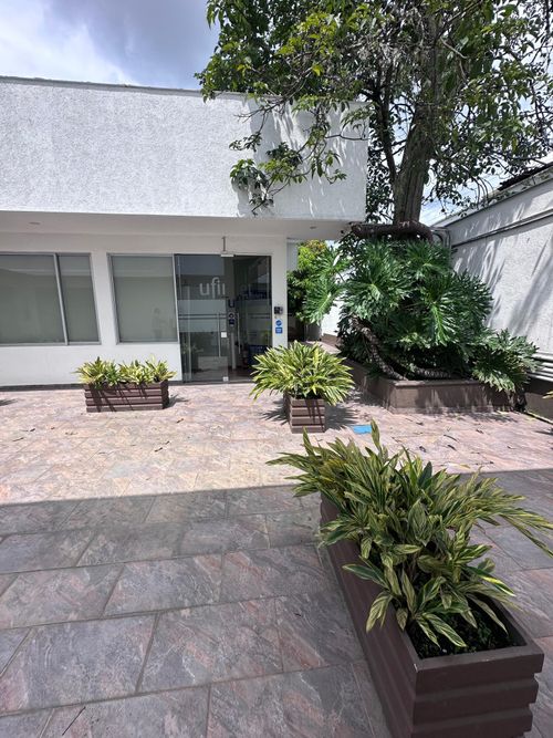 Oficina en Arriendo en Ciudad jardin, Cali - Miniatura 6