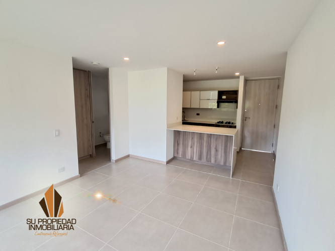 Apartaestudio en Arriendo en Los Balsos, Medellín - Imagen 1