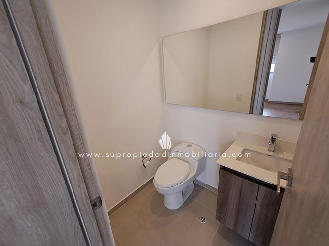 Apartaestudio en Arriendo en Los Balsos, Medellín - Miniatura 10