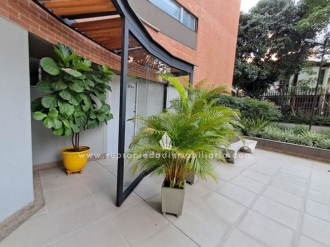 Apartaestudio en Arriendo en Los Balsos, Medellín - Miniatura 14