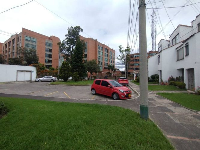 Casa en Arriendo en Ilarco, Bogotá - Miniatura 2