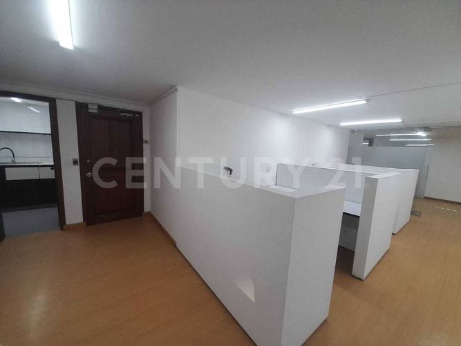 Oficina en  Arriendo en Chico norte, Bogotá - Miniatura 2