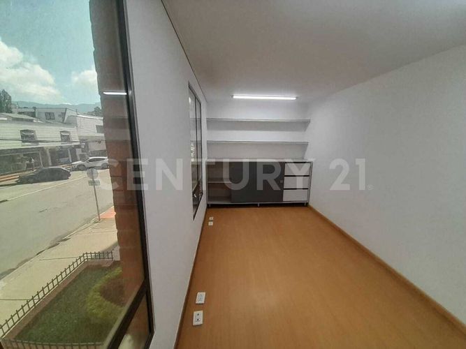 Oficina en  Arriendo en Chico norte, Bogotá - Miniatura 9