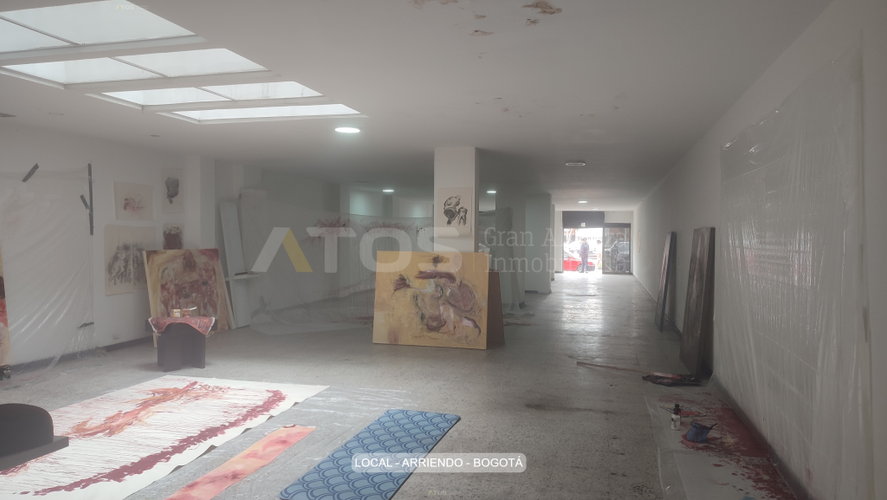Local en Arriendo en Balmoral, Bogotá - Miniatura 5