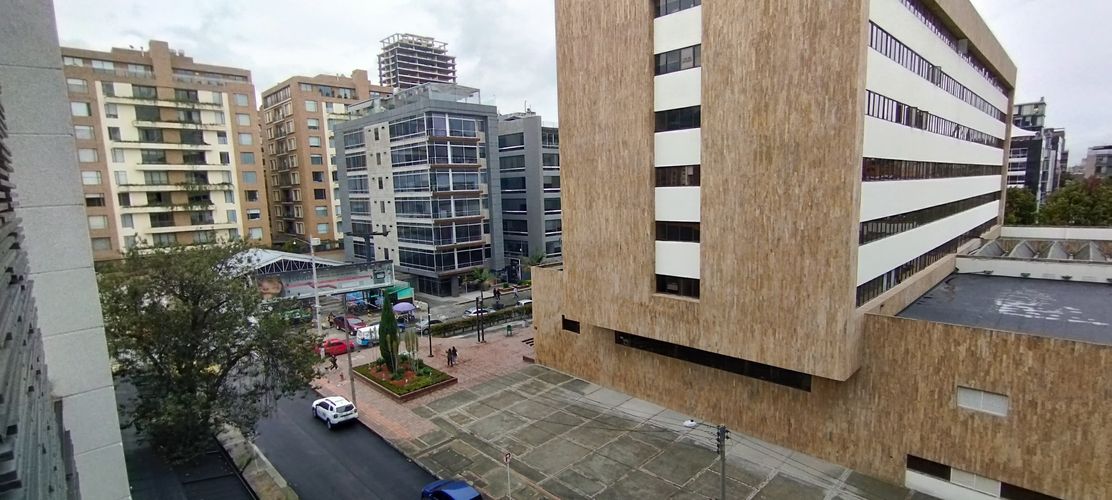 Oficina en Arriendo en El chico, Bogotá - Miniatura 2