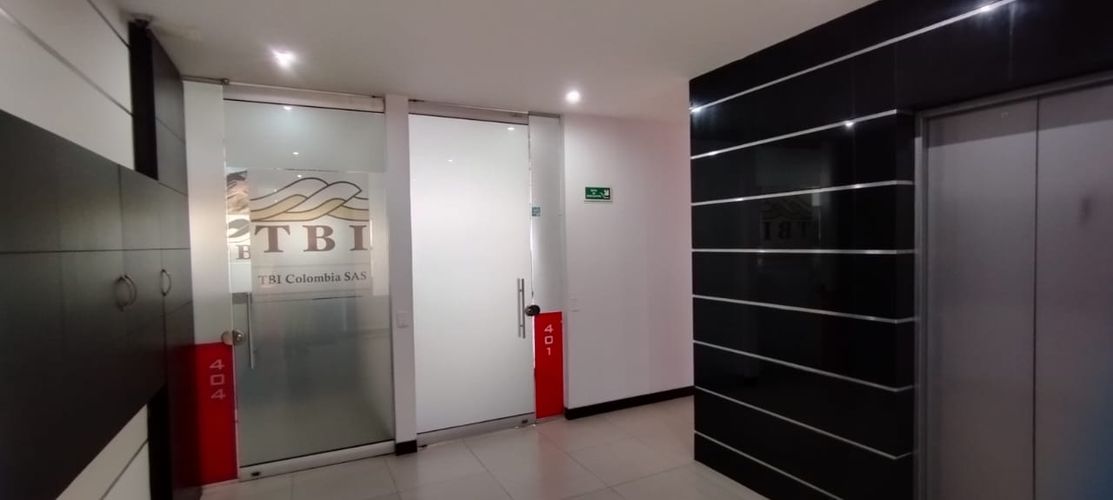 Oficina en Arriendo en El chico, Bogotá - Miniatura 6
