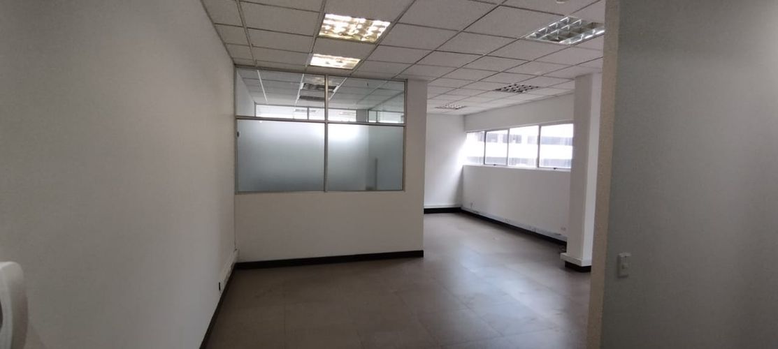 Oficina en Arriendo en El chico, Bogotá - Miniatura 7