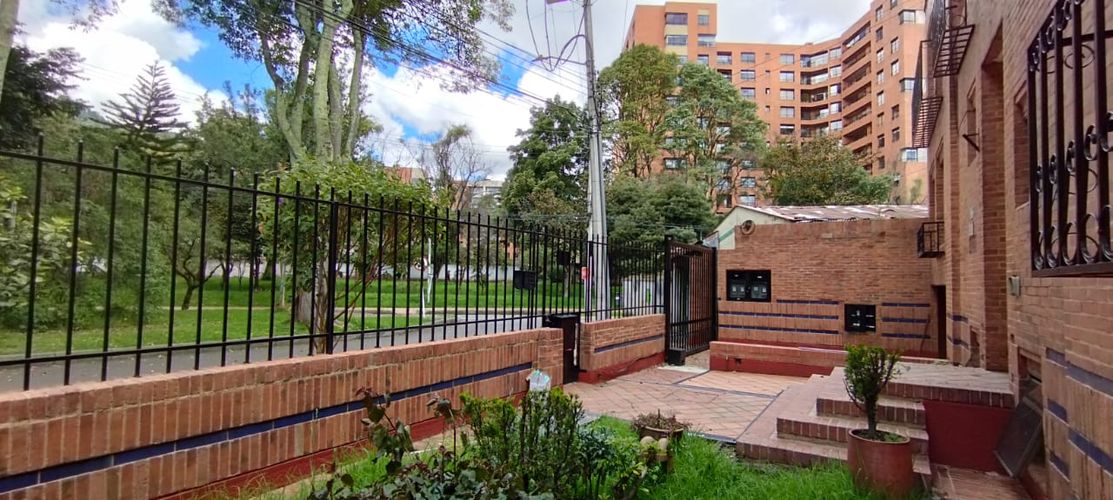 Oficina en Arriendo en Santa ana occidental, Bogotá - Miniatura 2