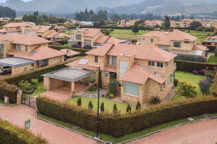 Casa en  Arriendo en Calahorra, Cajicá - Miniatura 2