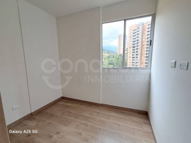 Apartamento en Arriendo en Altomira, San jose - Miniatura 11
