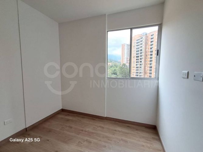 Apartamento en Arriendo en Altomira, San jose - Miniatura 12