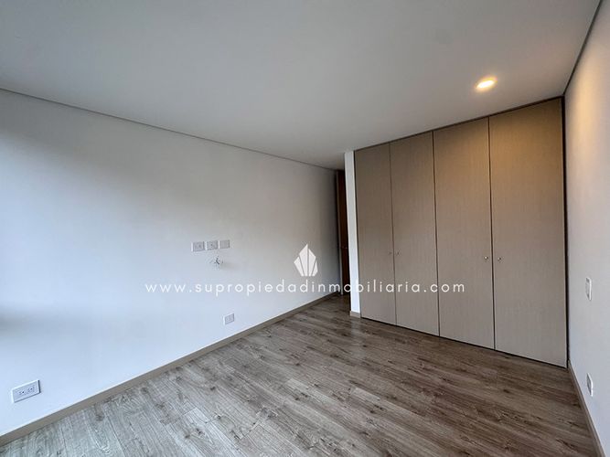 Apartamento en Arriendo en El Poblado, Medellín - Miniatura 8