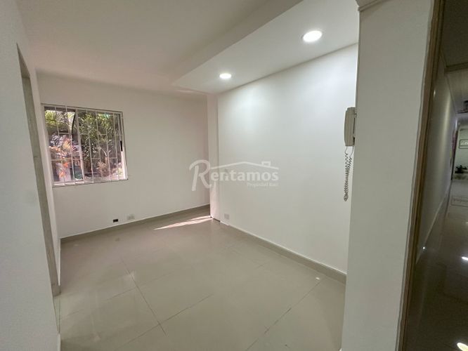 Oficina en Arriendo en Santa teresita, Medellín - Miniatura 9