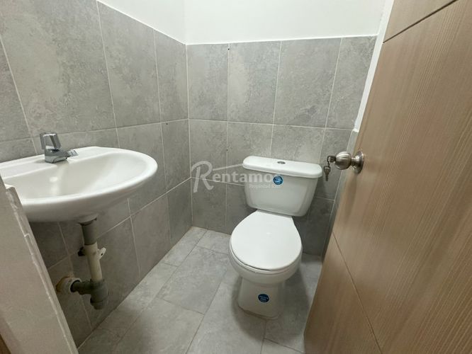 Oficina en Arriendo en Santa teresita, Medellín - Miniatura 14