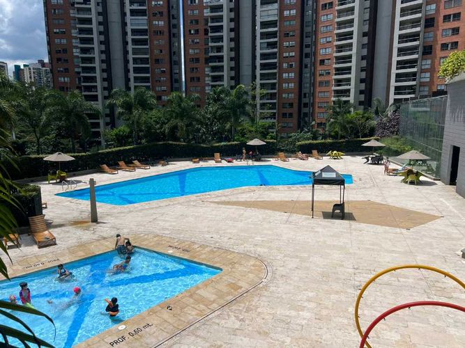 Apartamento en Arriendo en Loma de los bernal, Medellín - Miniatura 22