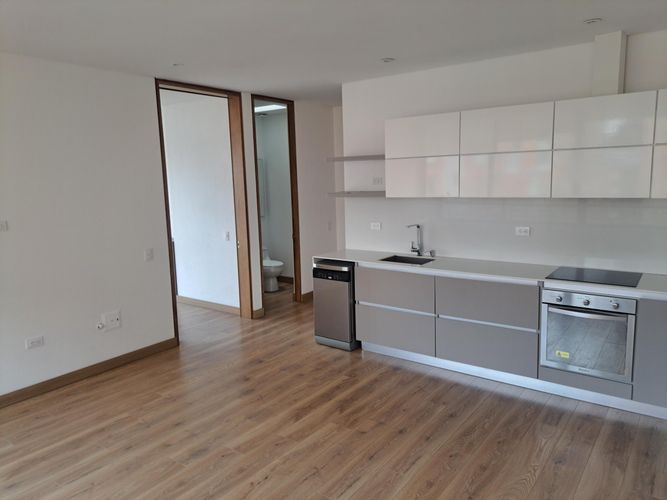 Apartamento en Arriendo en El refugio, Bogotá - Miniatura 3
