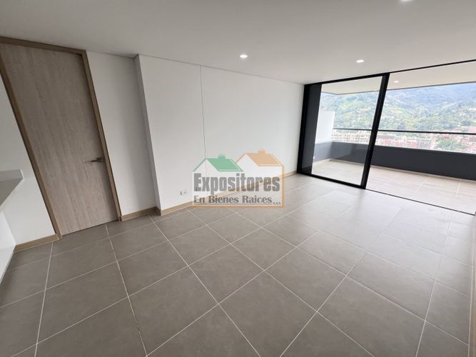 Apartamento en Arriendo en Loma de las brujas, Envigado - Miniatura 5
