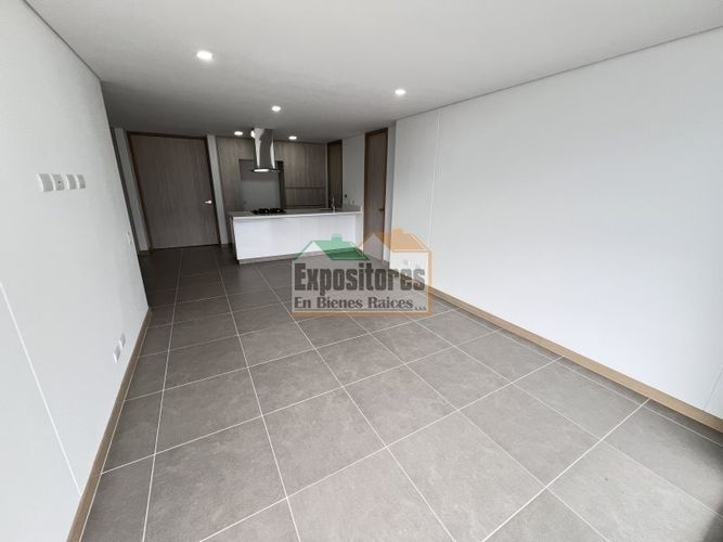 Apartamento en Arriendo en Loma de las brujas, Envigado - Miniatura 6