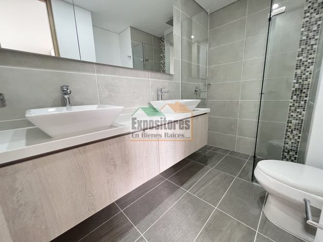 Apartamento en Arriendo en Loma de las brujas, Envigado - Miniatura 11