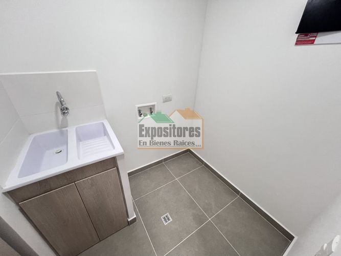Apartamento en Arriendo en Loma de las brujas, Envigado - Miniatura 17