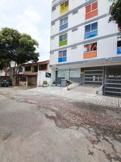 Apartaestudio en  Arriendo en El refugio, Cali - Imagen 1
