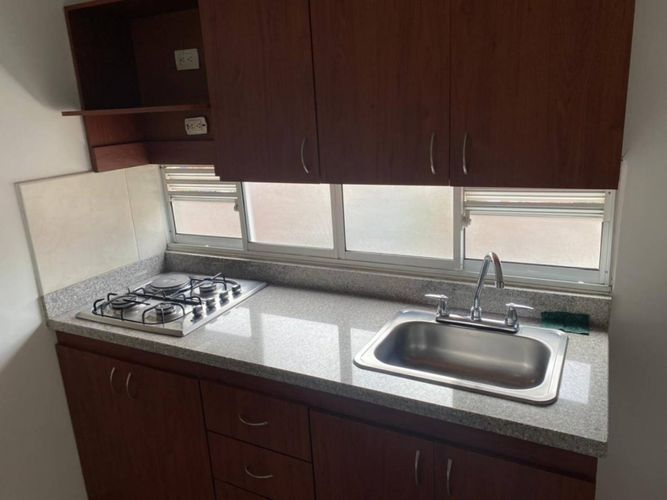 Apartaestudio en Arriendo en Santa Mónica, Medellín - Miniatura 2