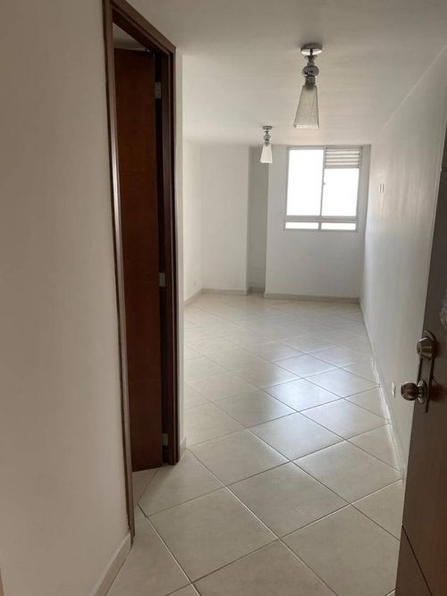 Apartaestudio en Arriendo en Santa Mónica, Medellín - Miniatura 7