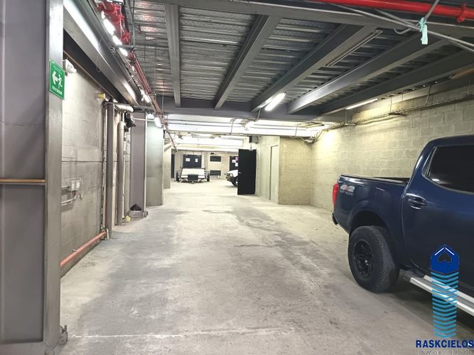 Edificio en Arriendo en Conquistadores, Medellín - Imagen 1