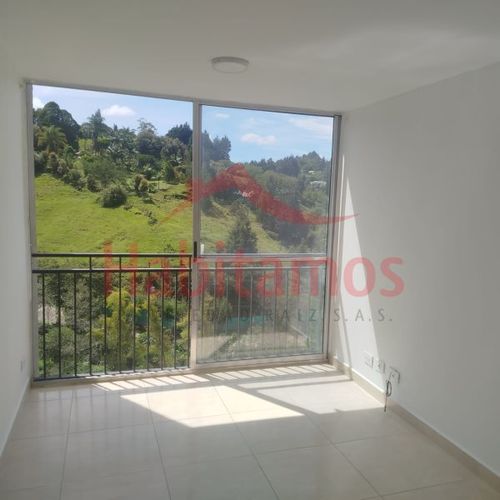 Apartamento en Arriendo en Guarne - Miniatura 2