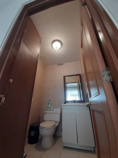 Oficina en Arriendo en El Lago, Bogotá - Miniatura 11