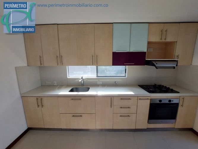 Apartamento en arriendo en El Poblado, Medellín - Miniatura 5