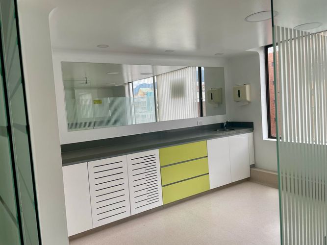 Oficina en Arriendo en Antiguo country, Bogotá - Miniatura 17