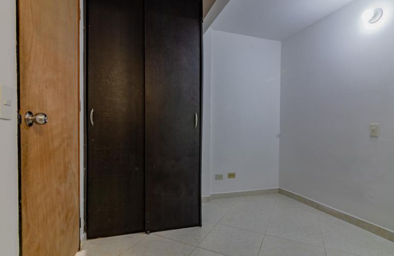 Apartaestudio en Arriendo en Barrio Cristóbal, Medellín - Miniatura 4
