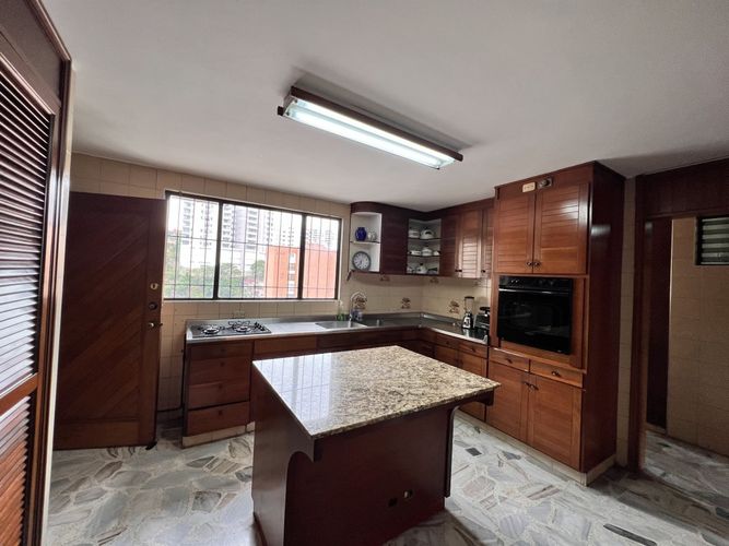 Apartamento en  Arriendo en Santa teresita, Cali - Miniatura 8