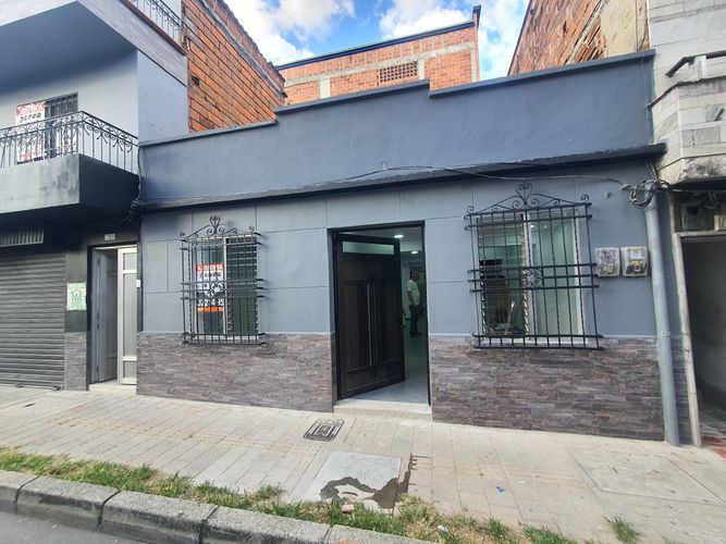 Local en Arriendo en Envigado - Miniatura 4