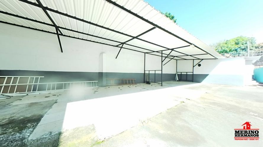 Parqueadero en Arriendo en Laureles, Medellín - Miniatura 7