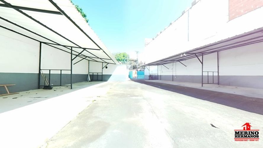 Parqueadero en Arriendo en Laureles, Medellín - Miniatura 8