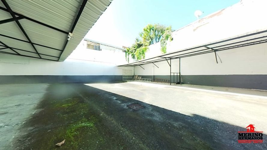 Parqueadero en Arriendo en Laureles, Medellín - Miniatura 9