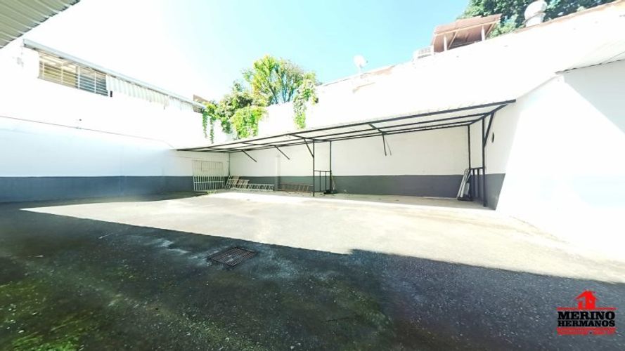 Parqueadero en Arriendo en Laureles, Medellín - Miniatura 10