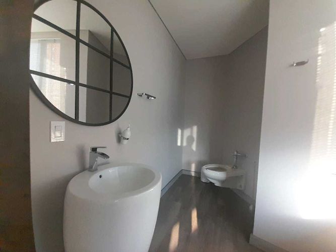 Oficina en Arriendo en Medellín - Miniatura 11