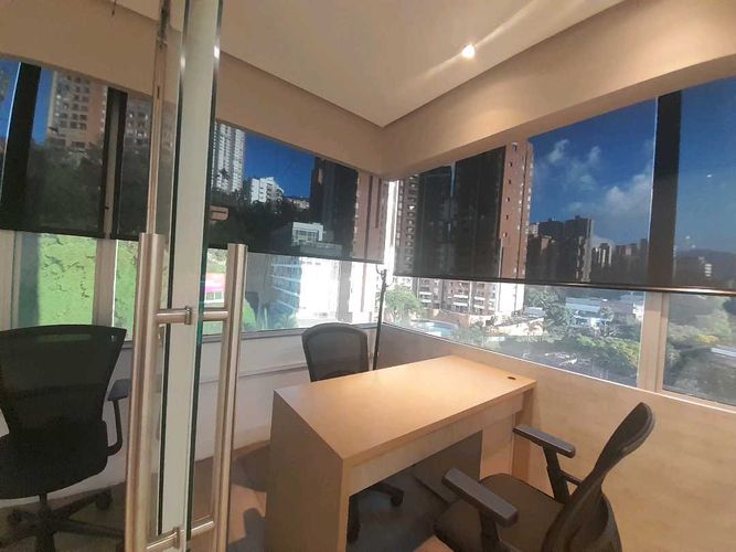 Oficina en Arriendo en Medellín - Miniatura 13