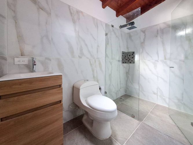 Finca en Arriendo en El Tablazo, Rionegro - Miniatura 16