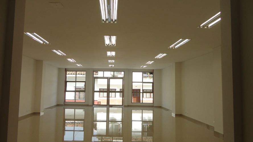 Edificio en  Arriendo en Los libertadores, Cali - Miniatura 2
