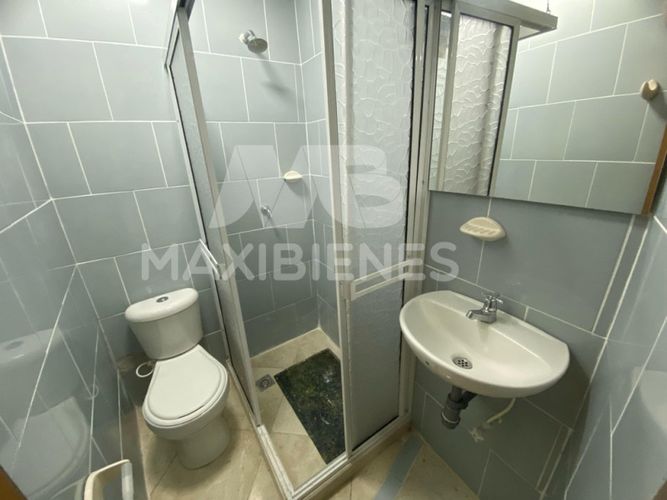 Apartaestudio en Arriendo en Laureles, Medellín - Miniatura 2